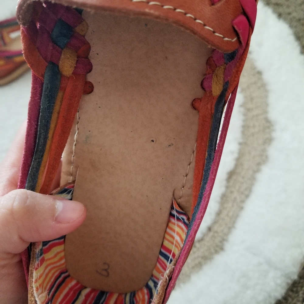 Colorful Huaraches/Flats Handmade - Picture 6 of 7